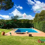 Rent 5 bedroom house of 850 m² in Rome