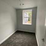 Rent 3 bedroom flat in Wales