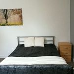 Rent 5 bedroom house in Wales