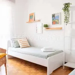 Rent 2 bedroom apartment of 105 m² in Milano