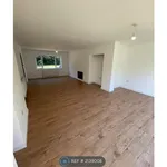 Rent 5 bedroom house in West Midlands