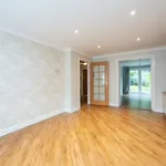 Rent 5 bedroom house in South East England