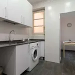 Rent a room of 120 m² in madrid