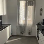 Rent 5 bedroom apartment of 85 m² in Genova