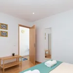 Rent 1 bedroom apartment in Porto