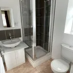 Rent 3 bedroom house in Bradford