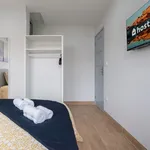 Alugar 1 quarto casa de 200 m² em Porto