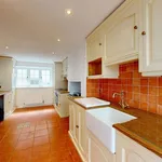 Rent 4 bedroom house in East Midlands