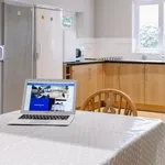 Rent 5 bedroom apartment in Yorkshire And The Humber