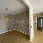 Affitto 4 camera appartamento di 130 m² in Gallarate