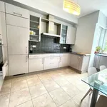 Rent 2 bedroom apartment in Auderghem