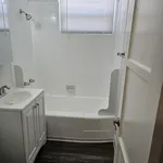 Rent 1 bedroom apartment in Long Beach