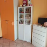 Rent 3 bedroom apartment of 86 m² in Tivoli