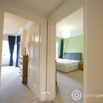 Rent 2 bedroom apartment in Edinburgh