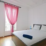 Rent 3 bedroom apartment in Barcelona