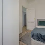 Rent a room of 120 m² in madrid