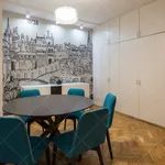 Rent 1 bedroom apartment of 77 m² in Budapest