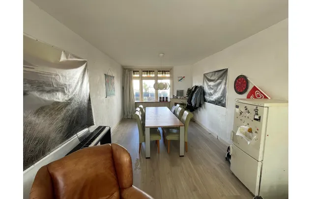 Huur 4 slaapkamer appartement van 120 m² in Vissershaven