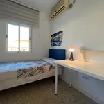 Rent 3 bedroom apartment in Seville