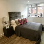 Flat to rent in Bridge Street, High Wycombe HP11