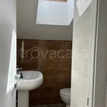 Rent 4 bedroom apartment of 95 m² in Roma