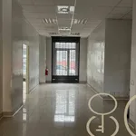 Affitto 4 camera appartamento di 131 m² in Milano