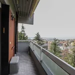 Rent 1 bedroom apartment of 91 m² in Genova