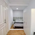 Rent a room of 155 m² in madrid