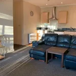 Rent 2 bedroom apartment in Yorkshire And The Humber