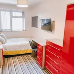 Rent 6 bedroom house in Birmingham