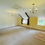 Rent 4 bedroom flat in Wales