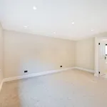 Rent 5 bedroom house of 411 m² in Kingston Upon Thames