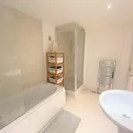 Rent 2 bedroom flat in Manchester