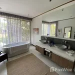 Rent 4 bedroom house of 442 m² in Phuket