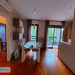 Rent 3 bedroom apartment of 95 m² in Milan