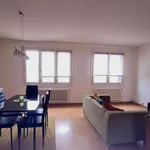 Appartement de 67 m² avec 3 chambre(s) en location à Saint-Étienne