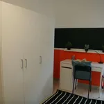 Rent a room in turin