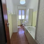 Rent a room of 110 m² in Modena