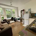 Rent 1 bedroom flat of 197 m² in Cardiff