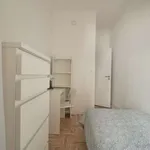 Rent a room in lisbon