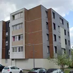 Appartement de 72 m² avec 4 chambre(s) en location à Moulins