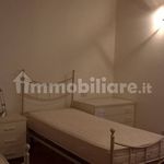 Rent 5 bedroom apartment of 90 m² in Pisa