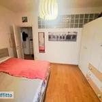 Rent 3 bedroom apartment of 65 m² in Milan