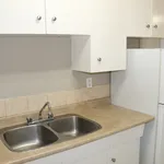 Appartement de 688 m² avec 2 chambre(s) en location à Edmonton