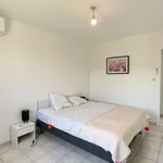 Maison de 100 m² avec 6 chambre(s) en location à Bouchet