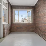 Rent 3 bedroom apartment in Dulwich Hill