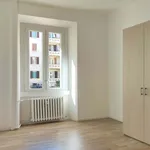 Rent a room of 78 m² in Milan