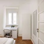 Rent a room in lisbon