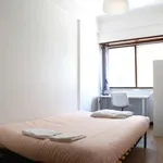 Rent a room in lisbon