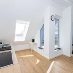 Rent a room of 213 m² in berlin